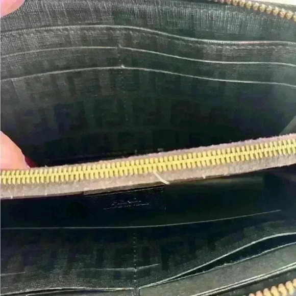 FENDI FF Zucchino Coated Canvas Zip Around Wallet Black Signature with gold zip - Picture 6 of 12